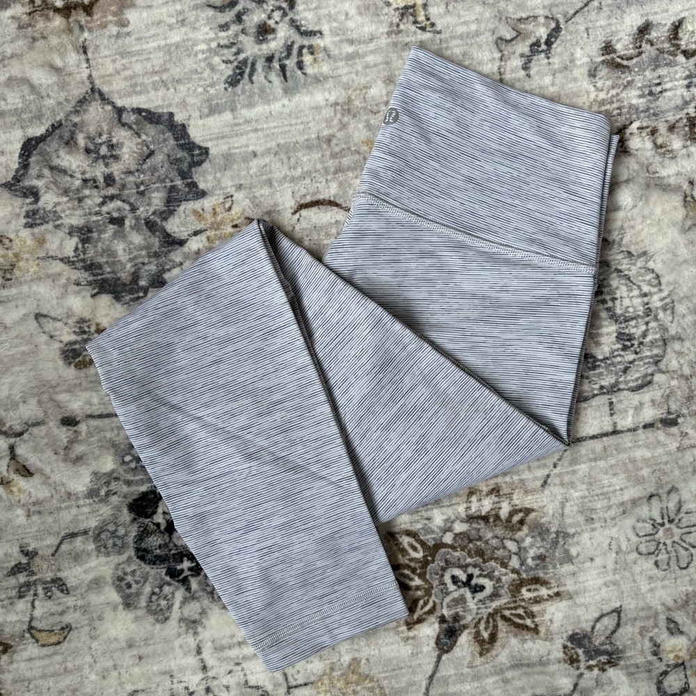 Lululemon wunder under leggings